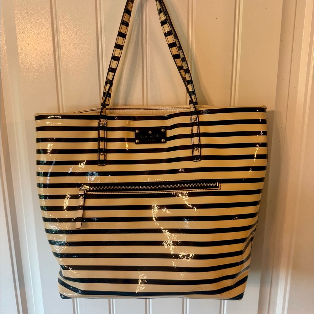 Kate Spade Glossy Black and Cream Striped Tote